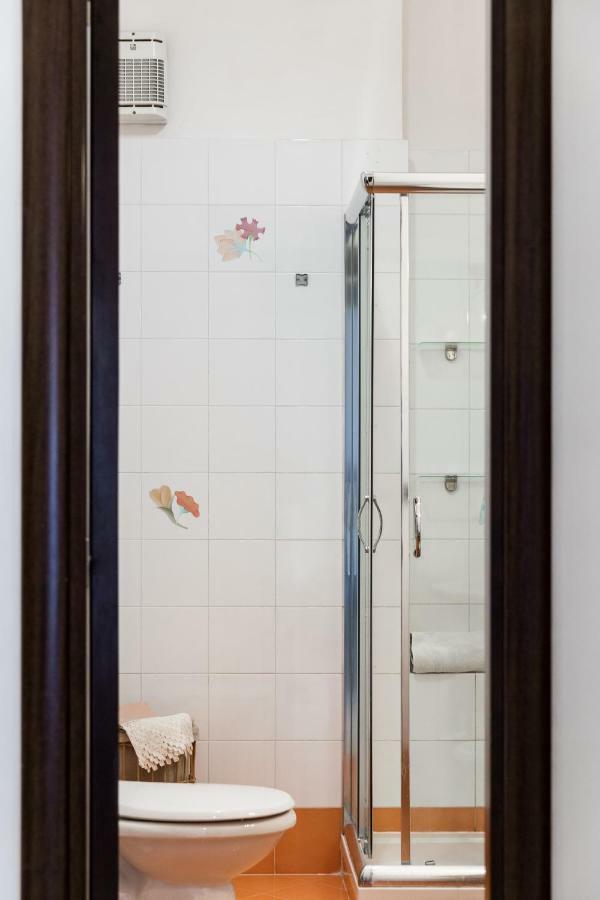 Flai Home Вико Екуензе Екстериор снимка